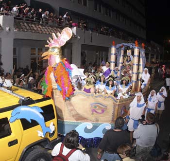 Fantasy Fest Parade 2006 photo - Duval Street, Key West